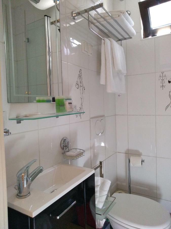 Central Zagrad Apartment Rijeka Ngoại thất bức ảnh